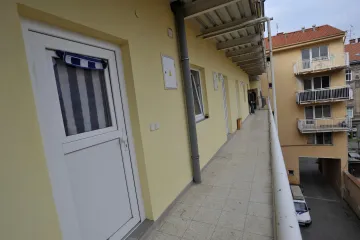 Česku podle Ústavního soudu chybí zákon o sociálním bydlení