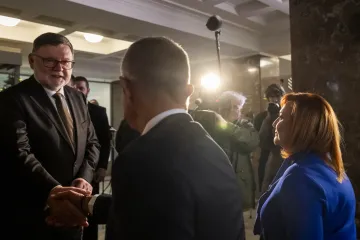 Babiš uvádí ministry do úřadů