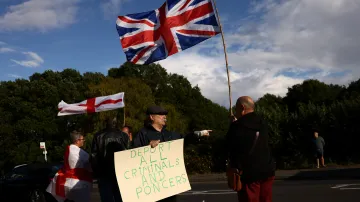 Protiimigrační protest v Essexu