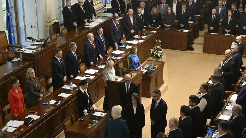 Události: Sněmovna debatovala o kandidátech do vedení