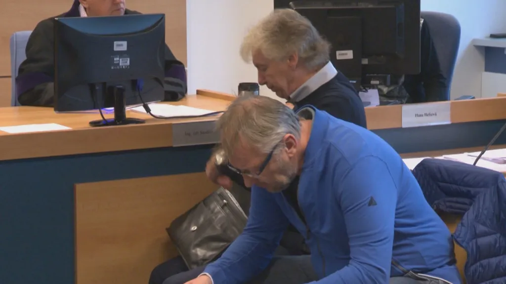 Karel Holoubek a Jaroslav Šesták před soudem