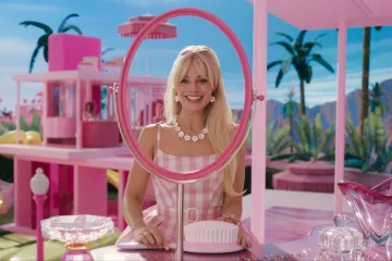 Patriarchát versus Barbie? Nominace na Oscara řeší „Ken“, Hillary Clintonová i Whoopi Goldbergová