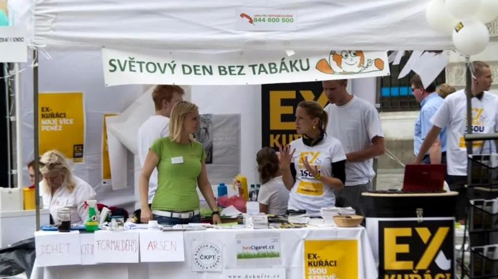 Stánek Ex-kuřáci jsou nezastavitelní