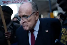Trumpův exprávník Giuliani má za křivé obvinění zaplatit přes tři miliardy korun