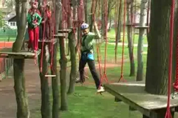 Žáci z Poběžovic navštívili lanové centrum