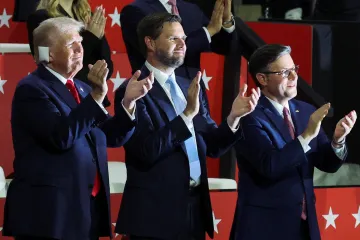 Z kritika se Vance stal nejbližším Trumpovým spojencem
