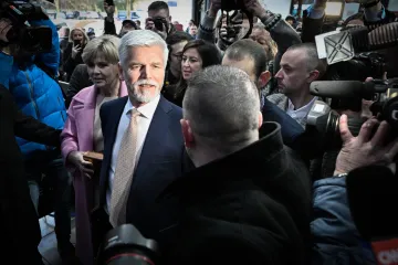 Zahraniční státníci zasílají gratulace a oceňují Pavlovu zkušenost s diplomacií  