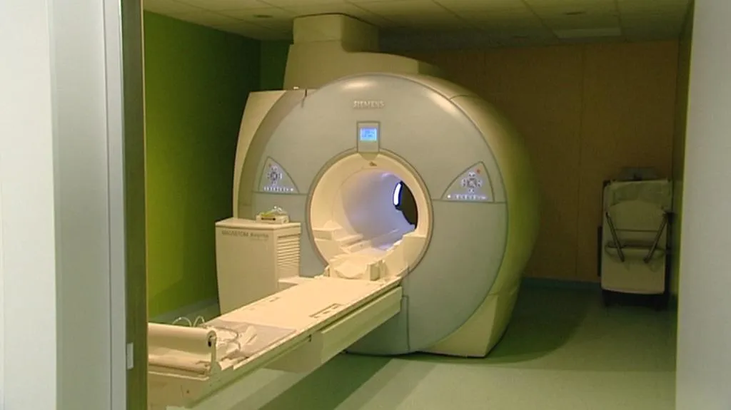 Magnetická rezonance