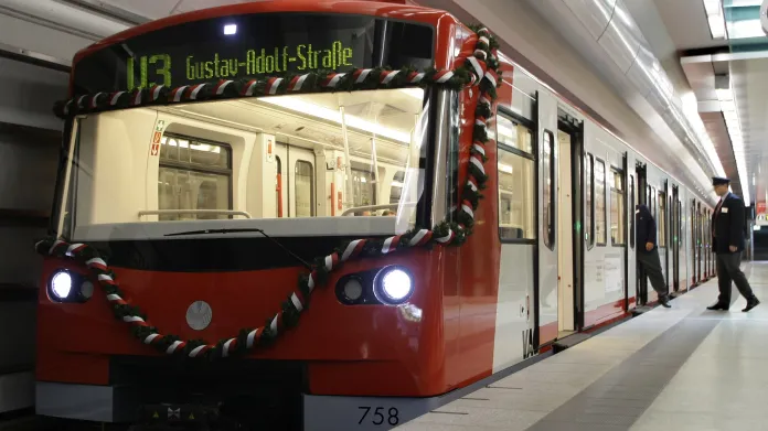 Norimberské metro bez strojvedoucího zahájilo provoz v roce 2008 – jako první svého druhu ve střední Evropě