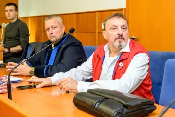 iDNES.cz: Zítko dostal kvůli incidentu na soudu s Peterkovou podmínku