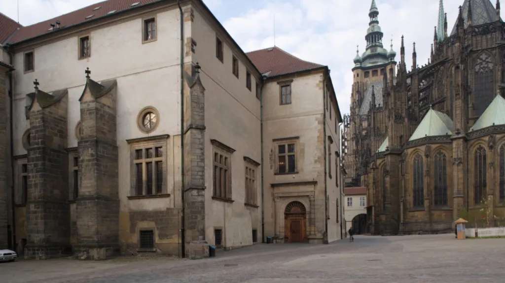 Starý královský palác