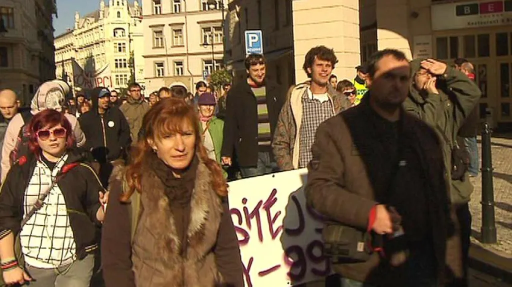 Účastníci protestu v Praze