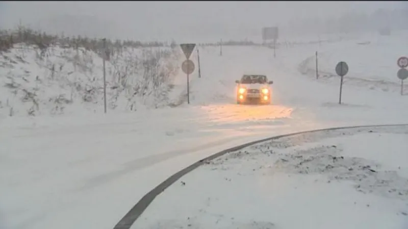 Dopravní problémy kvůli sněhu