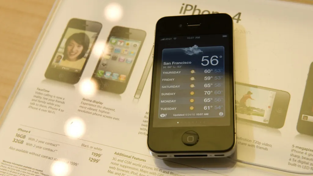 iPhone 4
