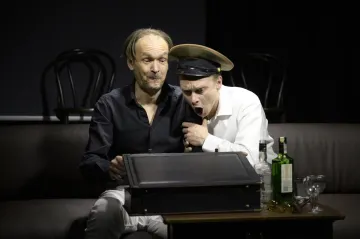 Semínkový generál zastupuje v Ostravě dějiny. Šmelil s jetelem a pak se dal k CIA