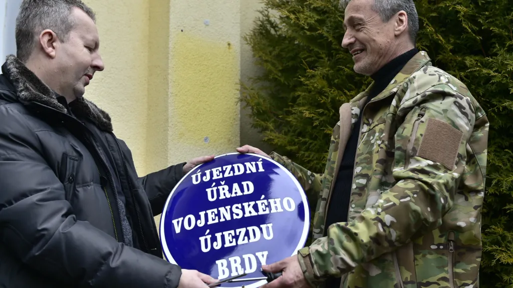 Symbolické předání bývalého vojenského újezdu brdy ministerstvu životního prostředí a správě CHKO