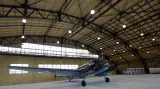 Letadlo Siebel C3A v jednom ze dvou zrekonstruovaných hangárů