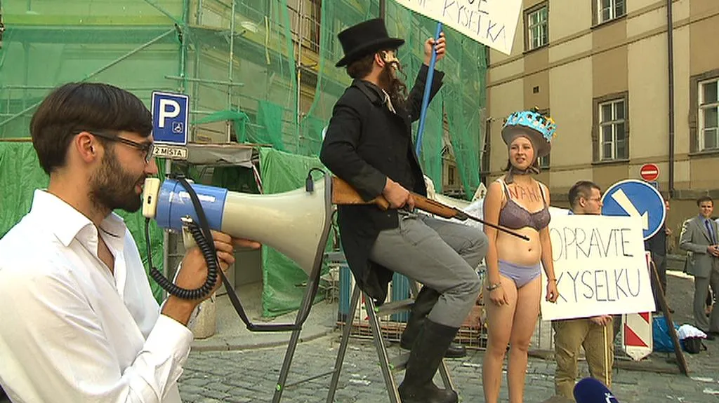 Happening za záchranu lázní Kyselka
