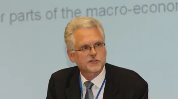 Jorgen Elmeskov