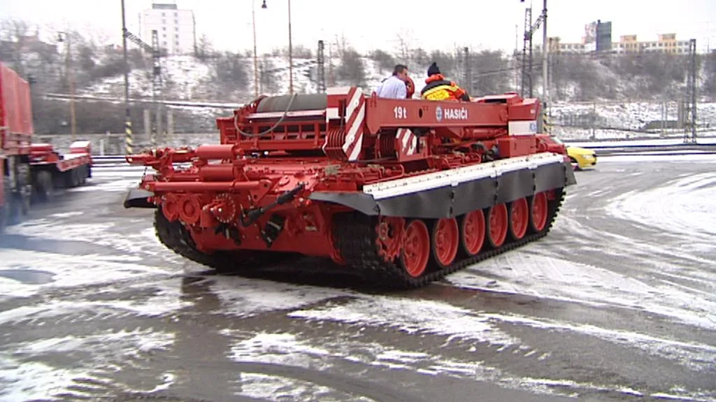 Tank utáhne i lokomotivu