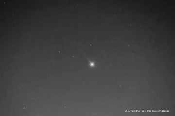 Planeta Merkur má ohon jako kometa. Většinou je ale neviditelný