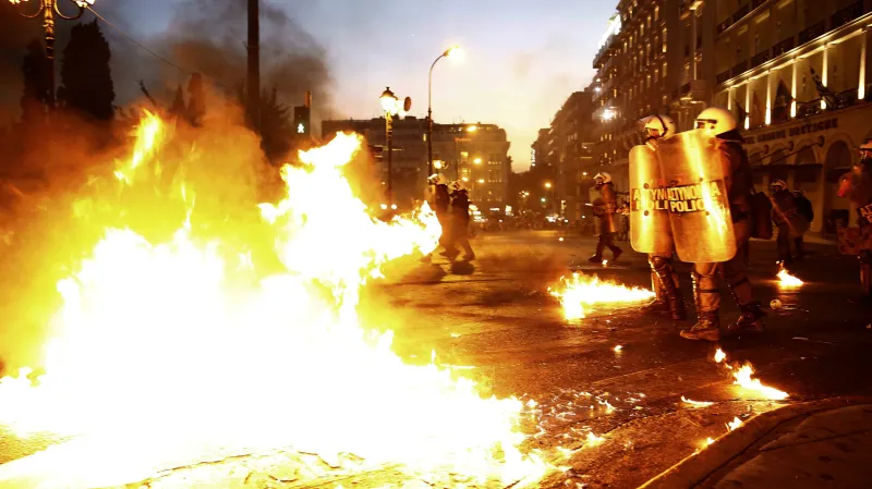 Nepokoje v Aténách