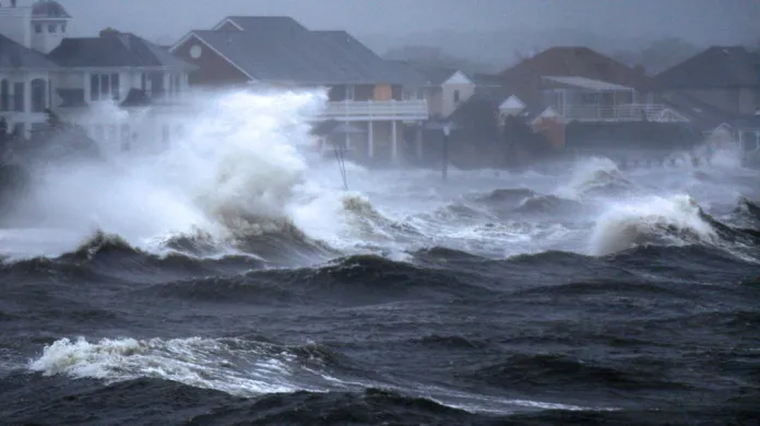 Hurikán Irene na Bayshore na Long Islandu
