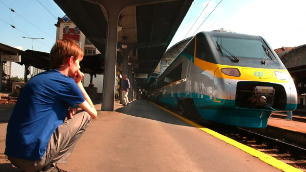 Pendolino ve stanici