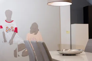 Když nejdou lidé za uměním, jde umění naproti lidem