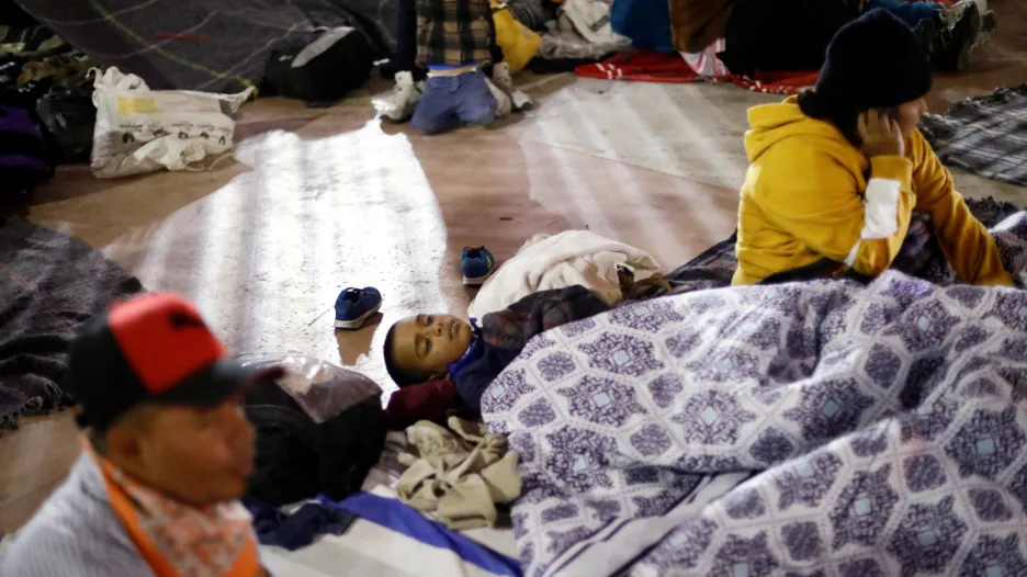 Karavana migrantů strávila noc v Tijuaně