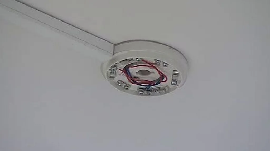 Zásuvka protipožárního čidla