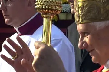 Papežskou mši v Boleslavi sledovalo padesát tisíc poutníků