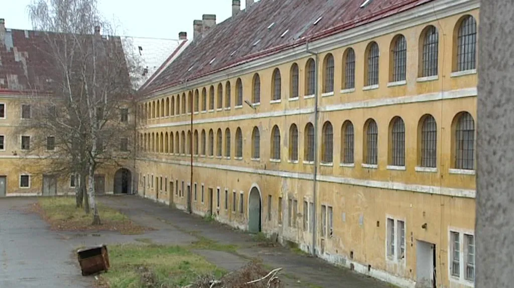 Josefovské kasárny