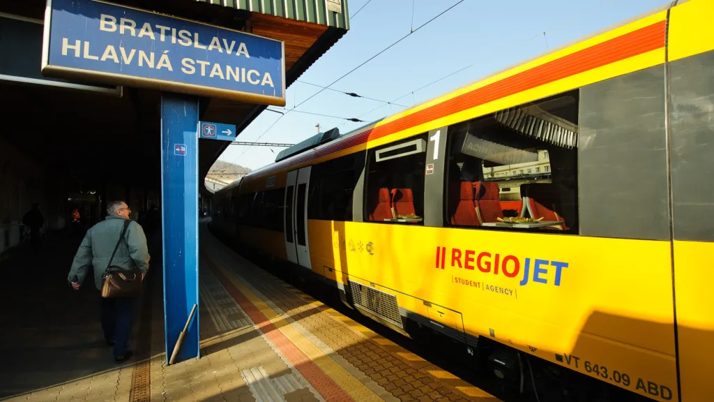 RegioJet v Bratislavě
