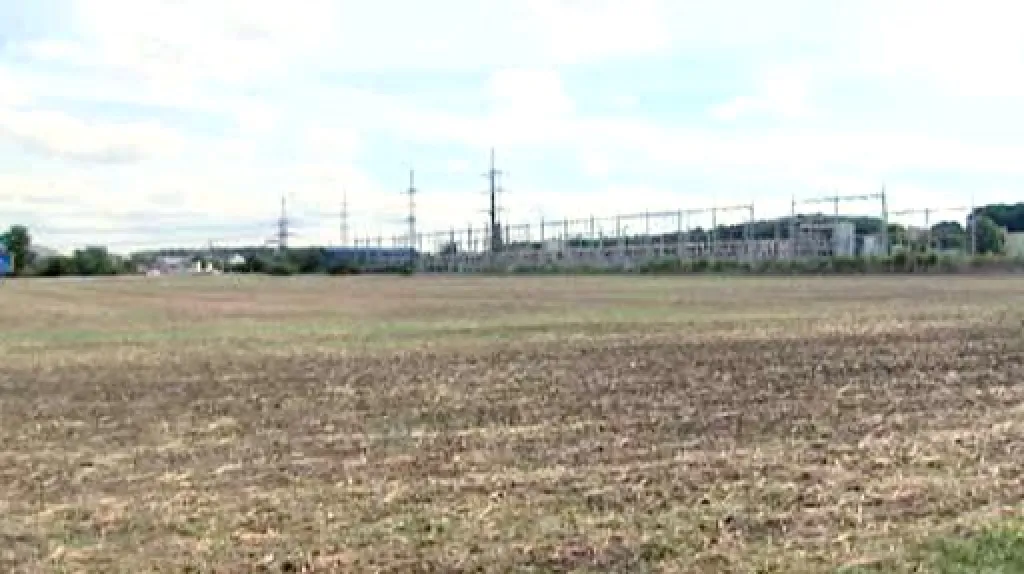 Lokalita, kde by měla stát elektrárna