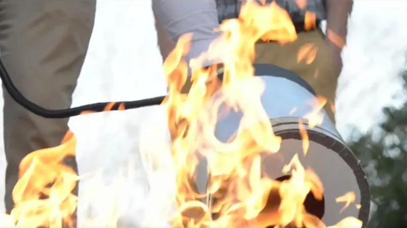 Zvukový hasicí přístroj