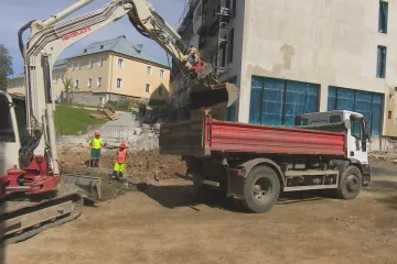 Stavbu průtahu a kanalizace v Železné Rudě zkomplikovala za války ztracená dokumentace