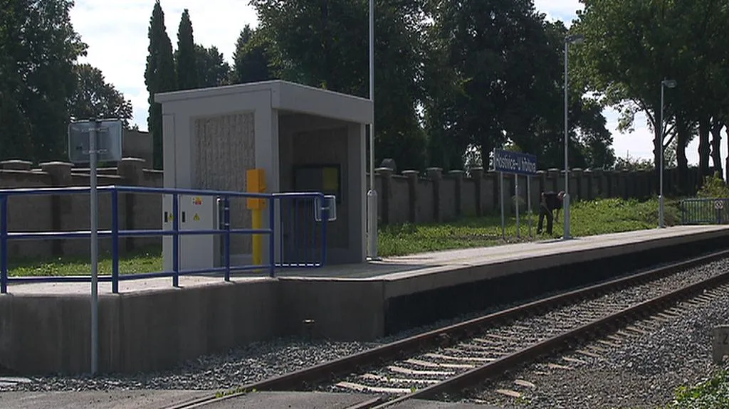 Zastávka U hřbitova