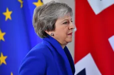 Britský kabinet tajně jednal o odložení brexitu. Alespoň o osm týdnů, napsal The Telegraph