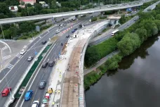 Oprava Barrandovského mostu má být hotová do konce listopadu