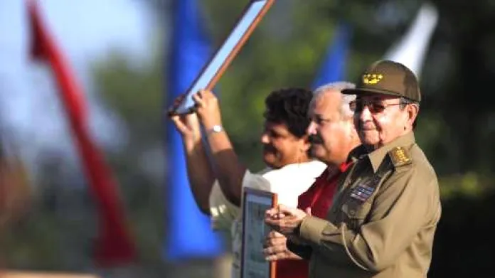 Raúl Castro na oslavách 57. výročí kubánské revoluce