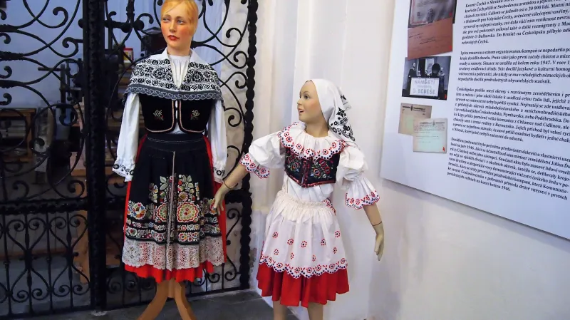 Vernisáž výstavy 100 let ve Vlastivědném muzeu a galerii v České Lípě