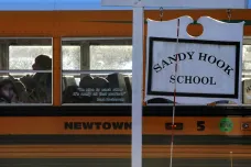 Firma Remington se dohodla na vyrovnání s rodinami obětí střelby ve škole Sandy Hook 