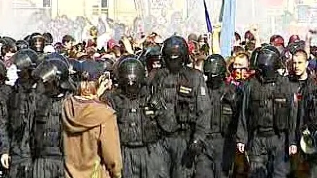 Průvod policistů