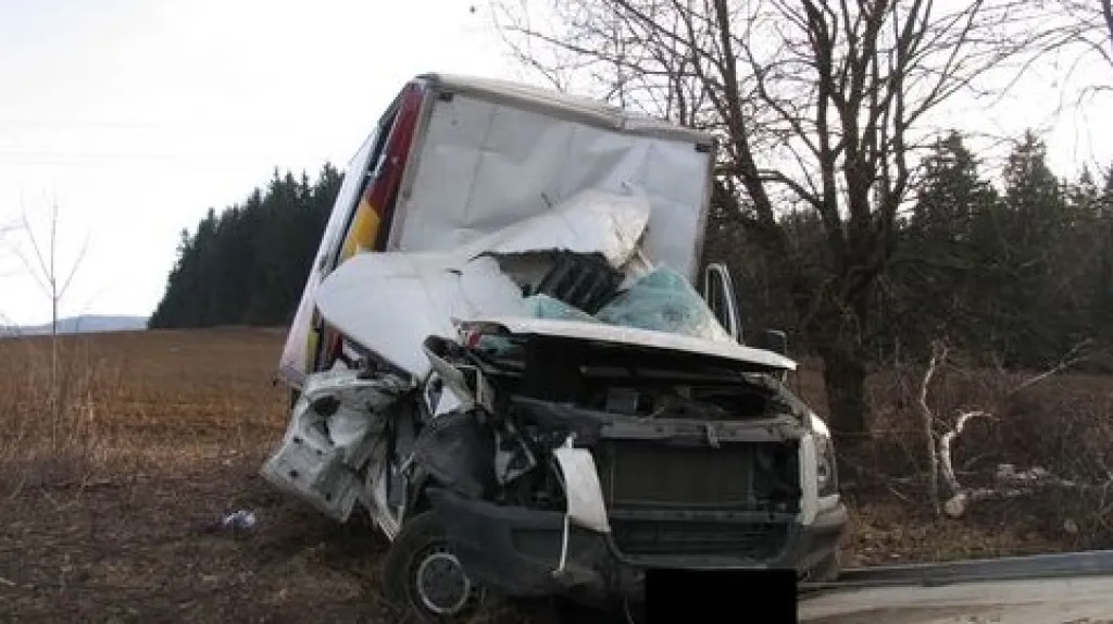 Nabourané nákladní auto