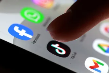 Popularita finančních influencerů roste. Odborníci upozorňují na rizika