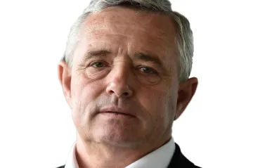 Senátorem za Uherské Hradiště bude lidovec Bazala, Valenta končí