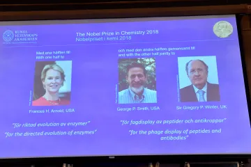Nobelovu cenu 2018 za chemii dostali tři vědci za využití sil evoluce