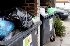 Poplatek za popelnice v Praze podraží o třetinu