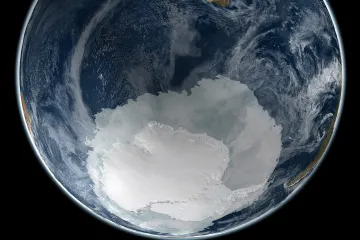 Mořského ledu je u Antarktidy rekordně málo. Důsledky tání pocítí všichni